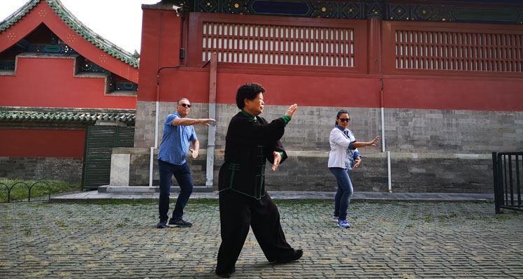 a morning excercise at the Temple of Heaven