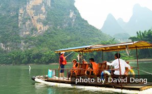 Li River Cruise vs Bamboo Raft (View of An Australian)