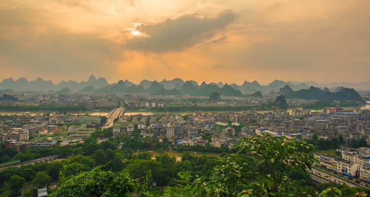 La vue de la ville de Guilin depuis le parc des Sept Étoiles