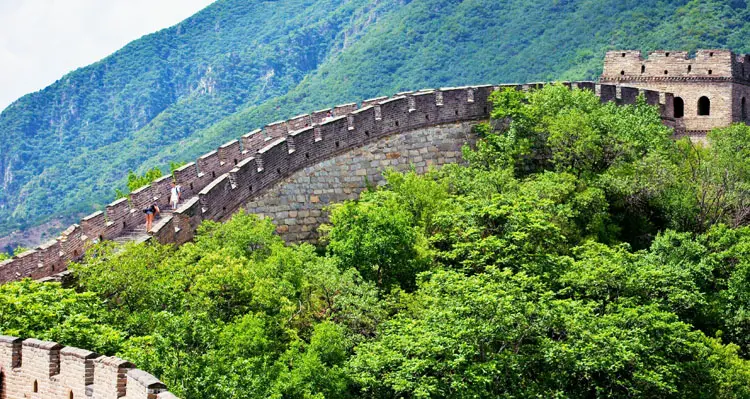 hiking on the wall