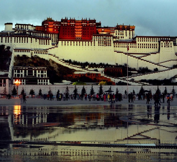 Tibet Tours 2023/2024, Private Trips to Lhasa, Mt. Everest and More