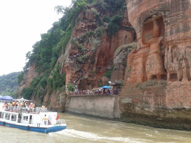 Статуя Будды в Лэшане Речная Прогулка