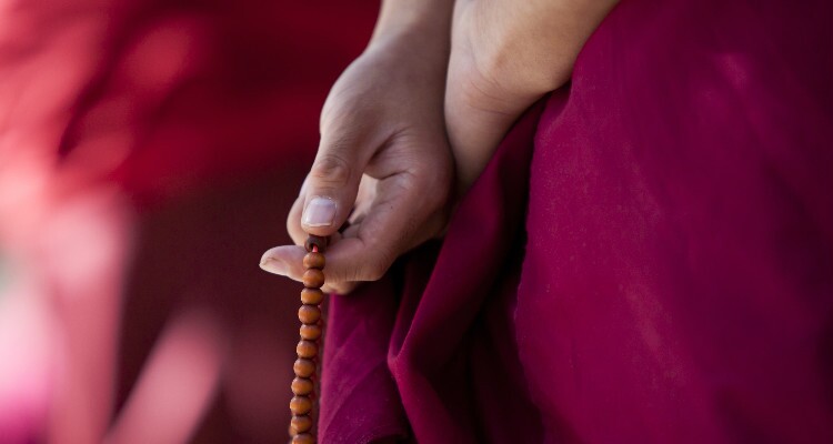 lama's prayer beads