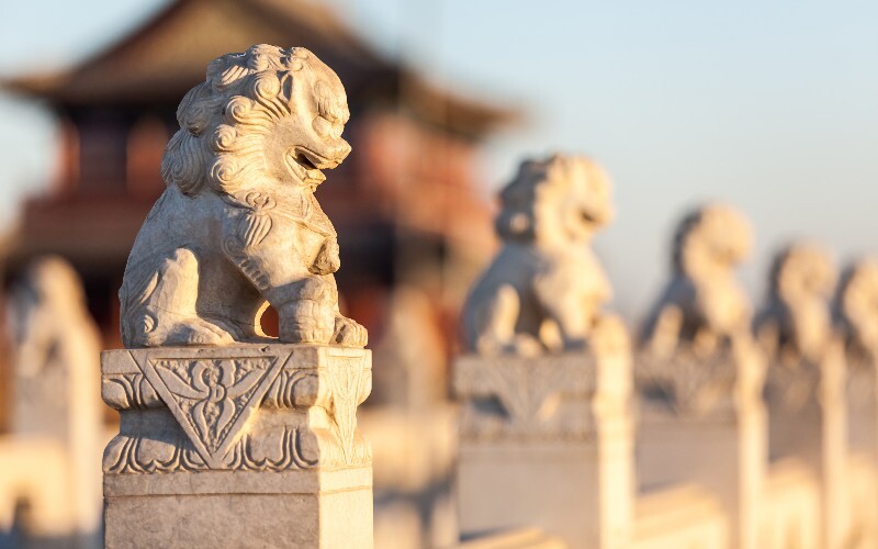 China's Stone Lions — the Lowdown and Many Photos