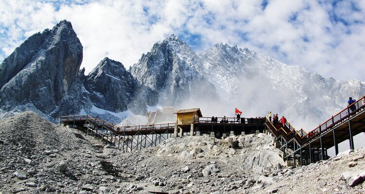Jade Dragon Snow Mountain