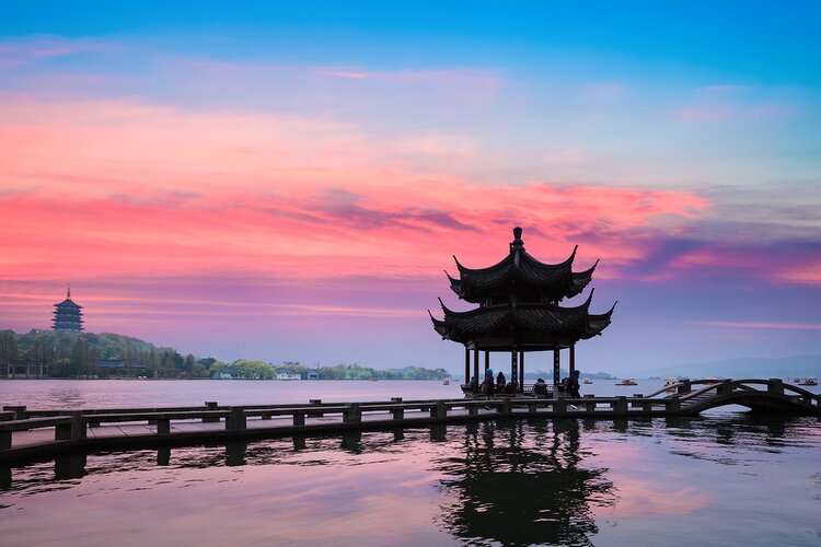 Сиху — известная достопримечательность Чжэцзяна