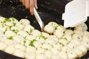 Fried Mantou (steamed bun)