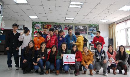 El personal de China Highlights visita Hui Ling