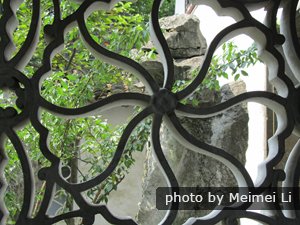 Lingering Garden