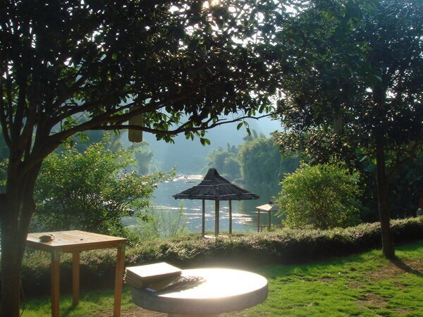 Yangshuo Moutain Retreat