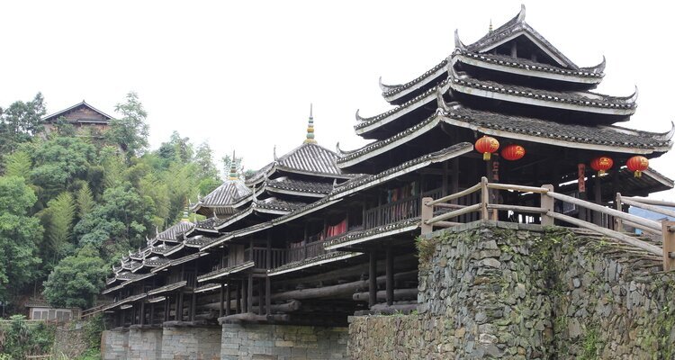 Chengyang wind-and-rain bridge