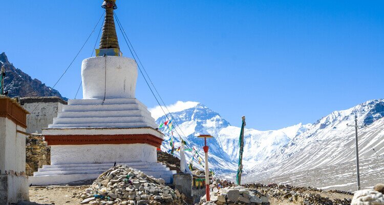 Rongbuk Monastery and Mount Everest