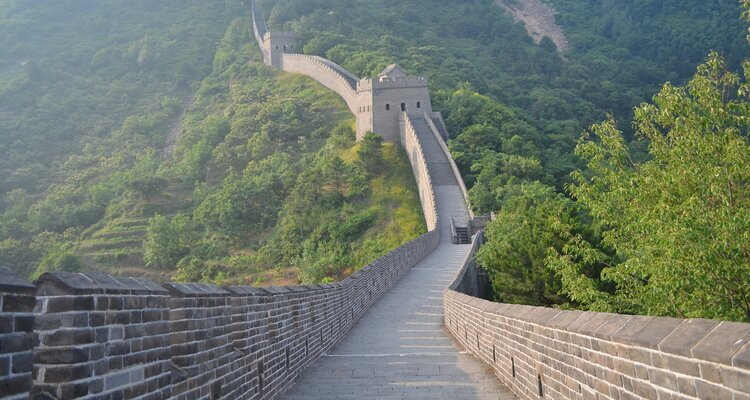 Huangyaguan Section of the Great Wall in Spring
