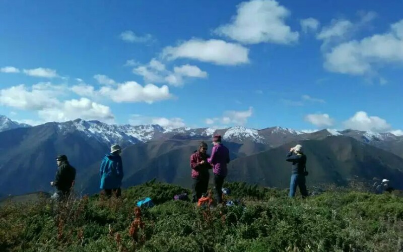 Trekking Around Gongga Shan — Tallest Peak in Sichuan