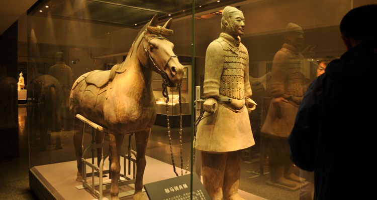 Terracotta Army: A Complete Guide with Pictures & Infographics