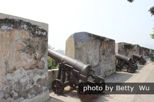 Macau Monte Fort battlements and cannons