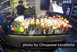 Chinese Underground Fashion Market - Coffee and Juice Bar