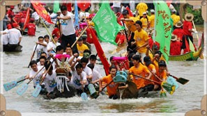 dragon boat racing