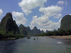 Guilin Reed Flute Cave, boasting Nature’s Art Palace