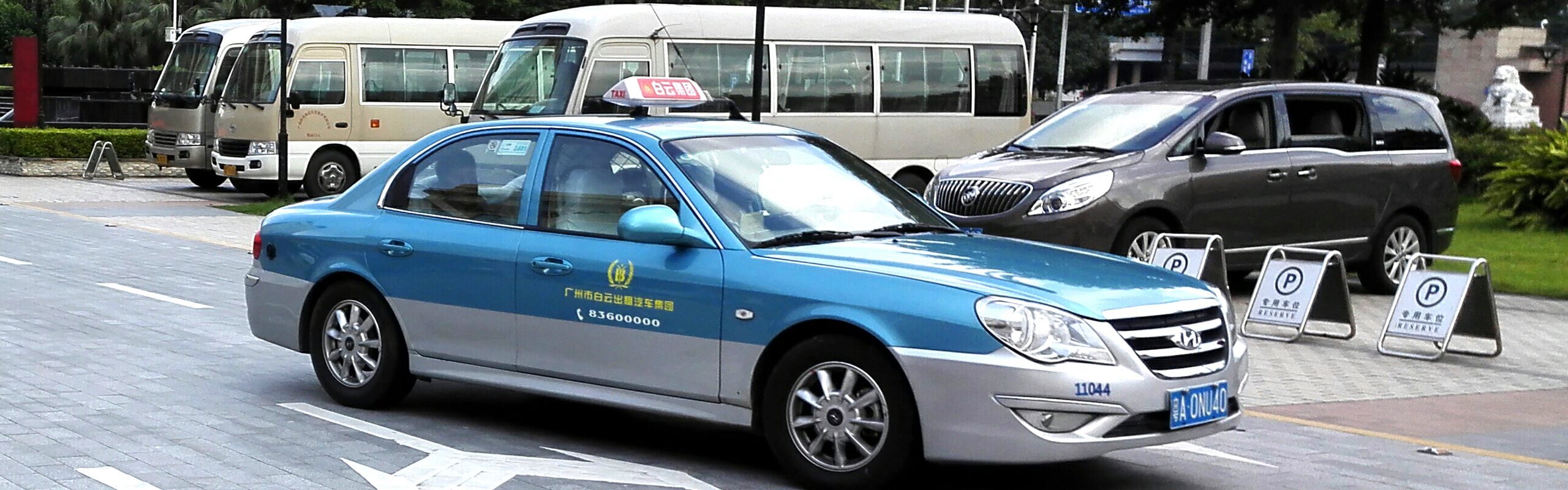 How to Take a Taxi in China — Tips and Fares