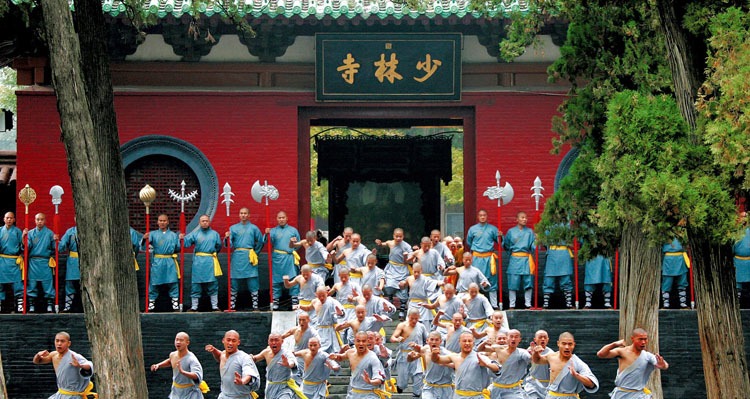 Kung fu show in Shaolin Temple