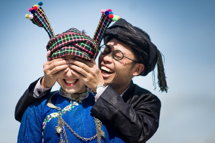 Мужчины и женщины народа Чжуан