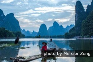 Sehen Sie klassischen China-Karst am Li-Fluss