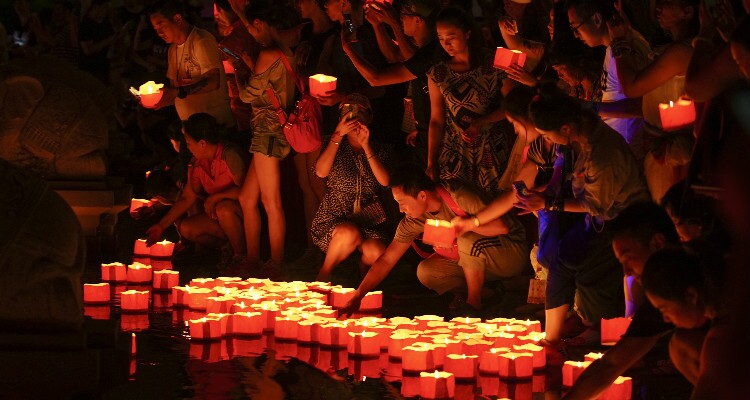 Floating Candles
