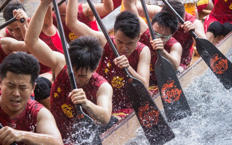 Return of the dragon: Hong Kong welcomes back drum beats and crowds for  Dragon Boat Festival, but race turnout still below pre-pandemic levels