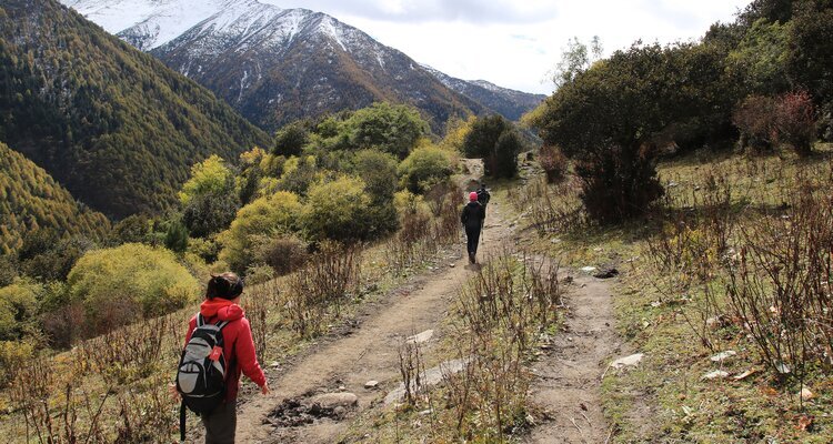 Siguniang Mountain hiking