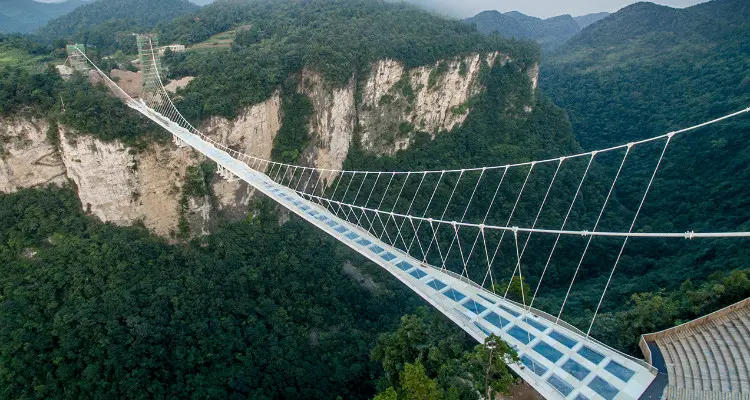 Challenge yourself at Zhangjiajie Glass Bridge