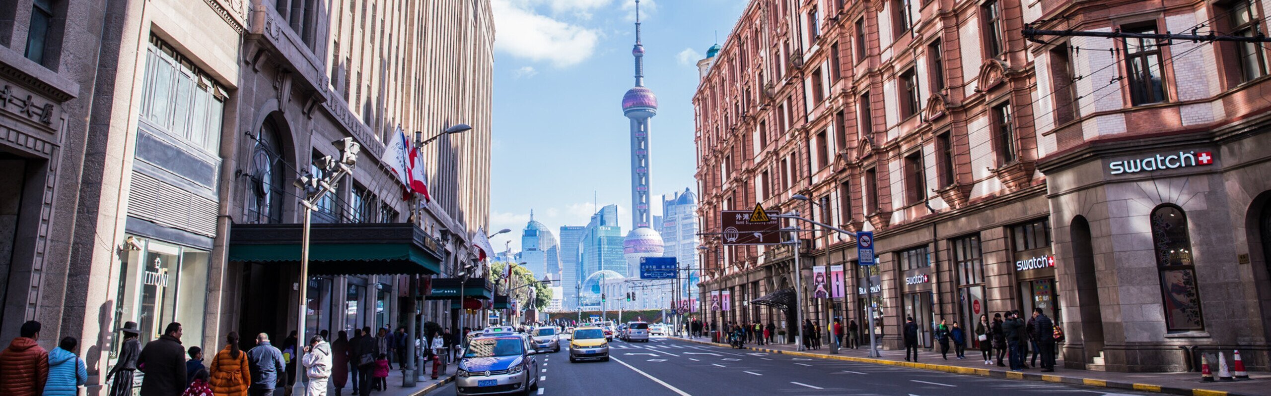 How to Plan a Shanghai and Zhangjiajie Tour in 2025