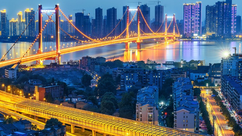 Вид на ночной Ухань