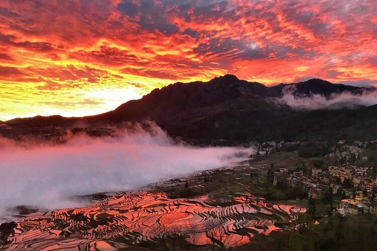 Sunset glow in Yuanyang Rice Terraces