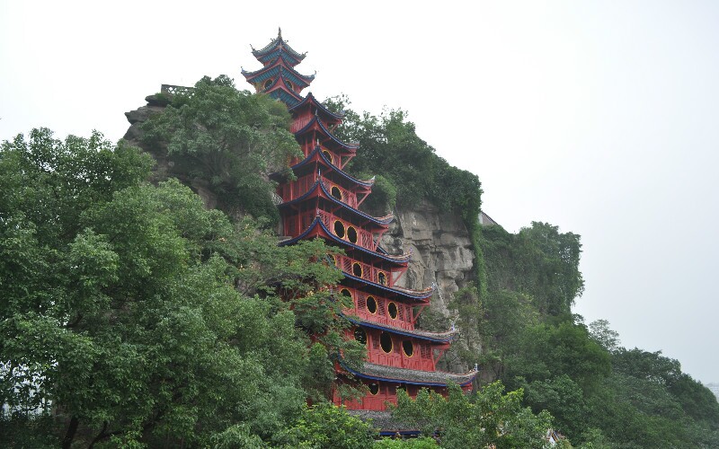 Attractions along the Yangtze River