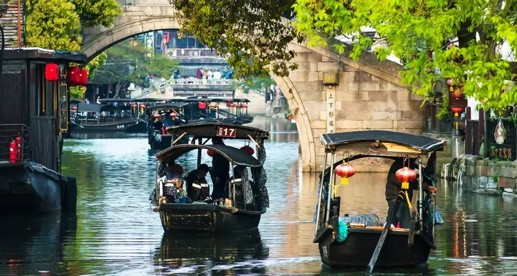 Boat Ride along the Waterway