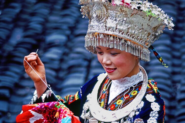 Одежда народа Мяо