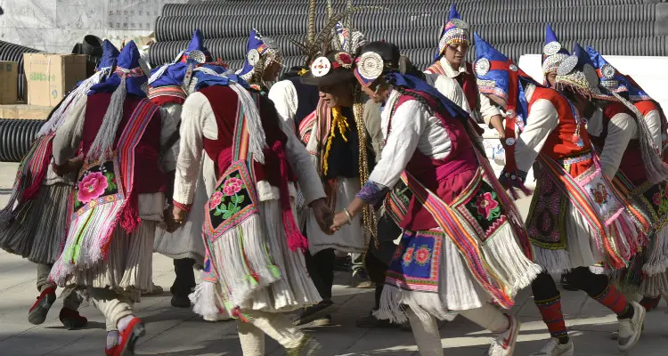 The Sword Pole Festival (傈僳刀杆节)