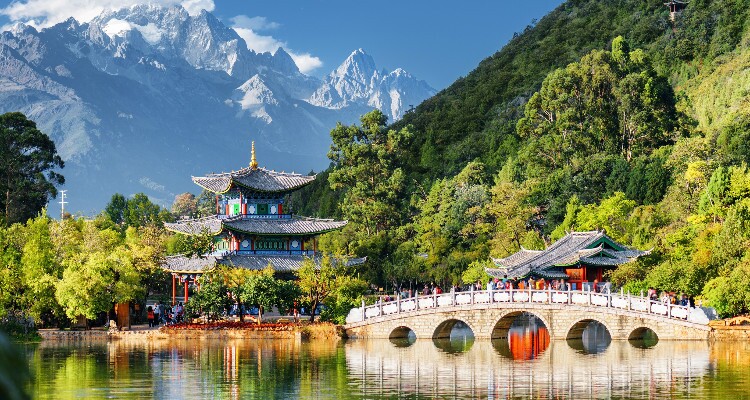 8-Day Kunming, Dali, Lijiang, and Shangri-La Tour