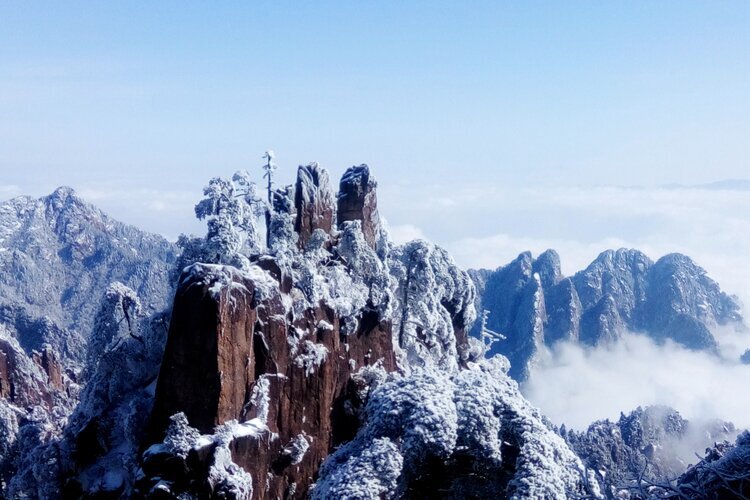 Зима в Хуаншане