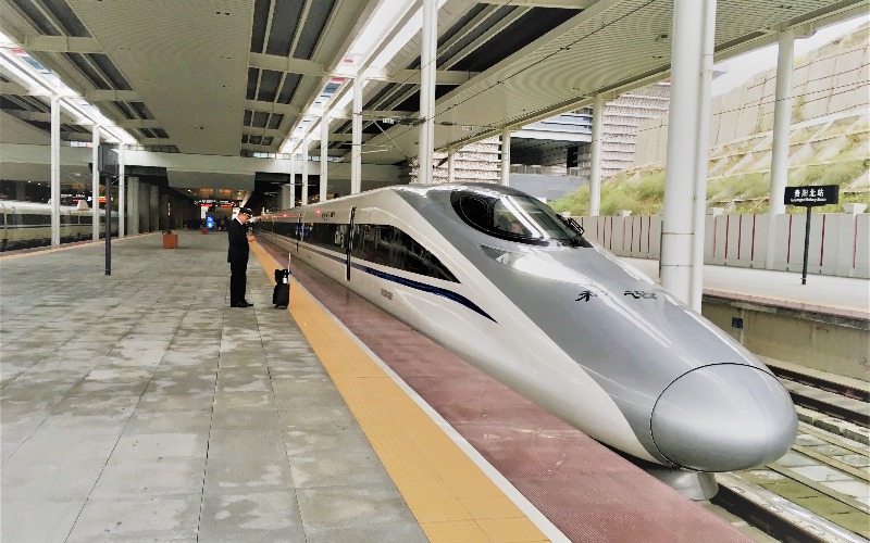 Changsha-Xiamen High-Speed Trains 