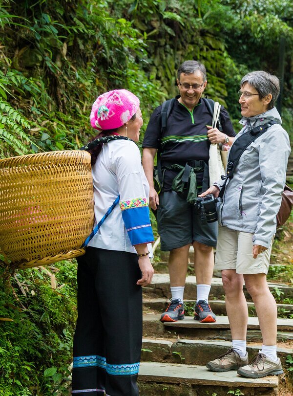 Experiencia cultural con minorías étnicas durante una ruta de 15 días por China