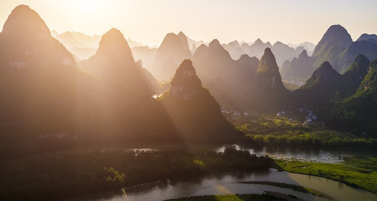 Stunning Karst Landscape in Yangshuo with Li River