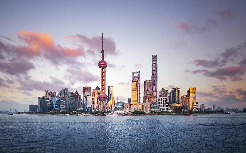  Hong Kong vs Shanghai - Which City Should I Visit? 