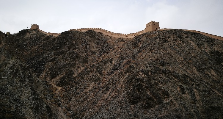 Great Wall on the Cliff