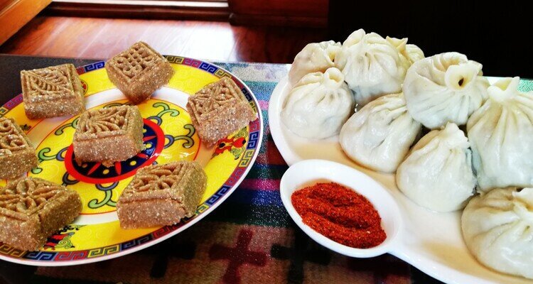 Tibetan tsampa and momos