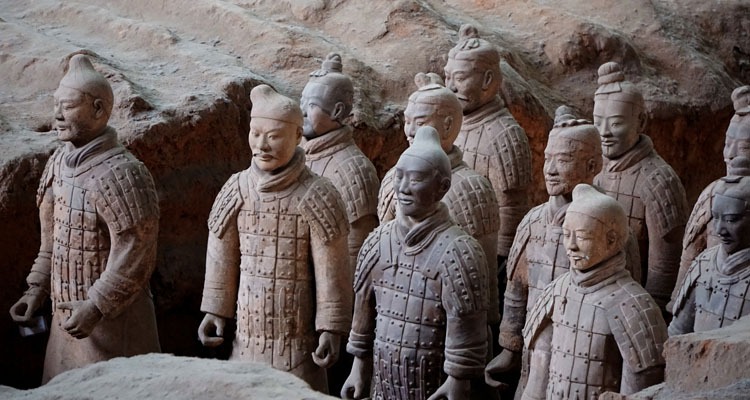 Terracotta Army: A Complete Guide With Pictures & Infographics