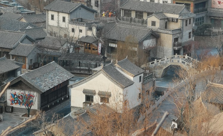 traditional chinese houses in Gubei Water Town