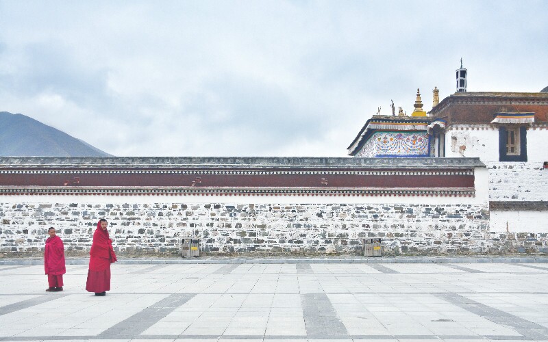 How to Visit a Chinese Temple