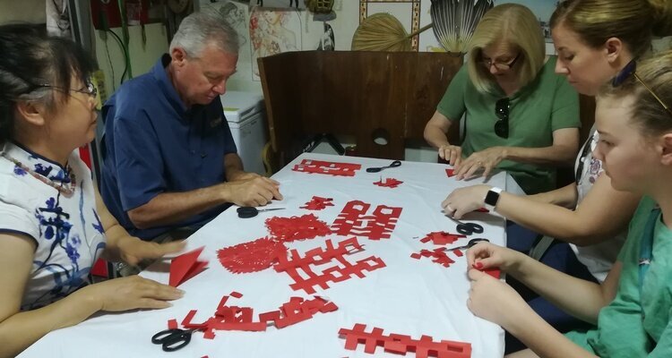 Paper cutting in hutong